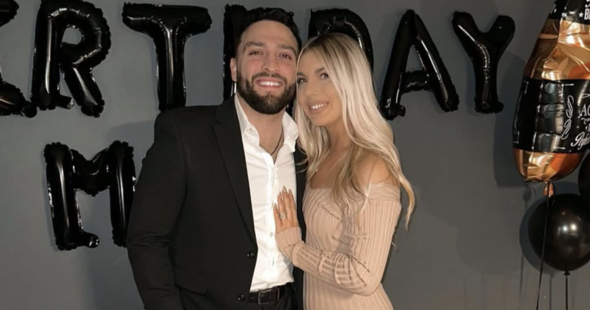 Aubrey Mark Love Blind