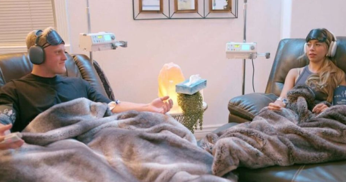 Zac and Jennifer Affleck on The Secret Lives of Mormon Wives