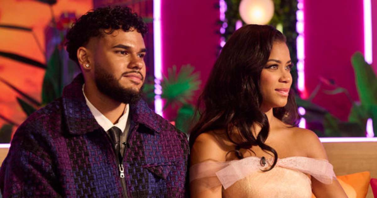 love island usa amaya bryan split