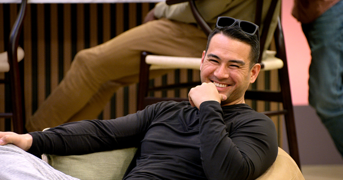 Mike brockway love is blind