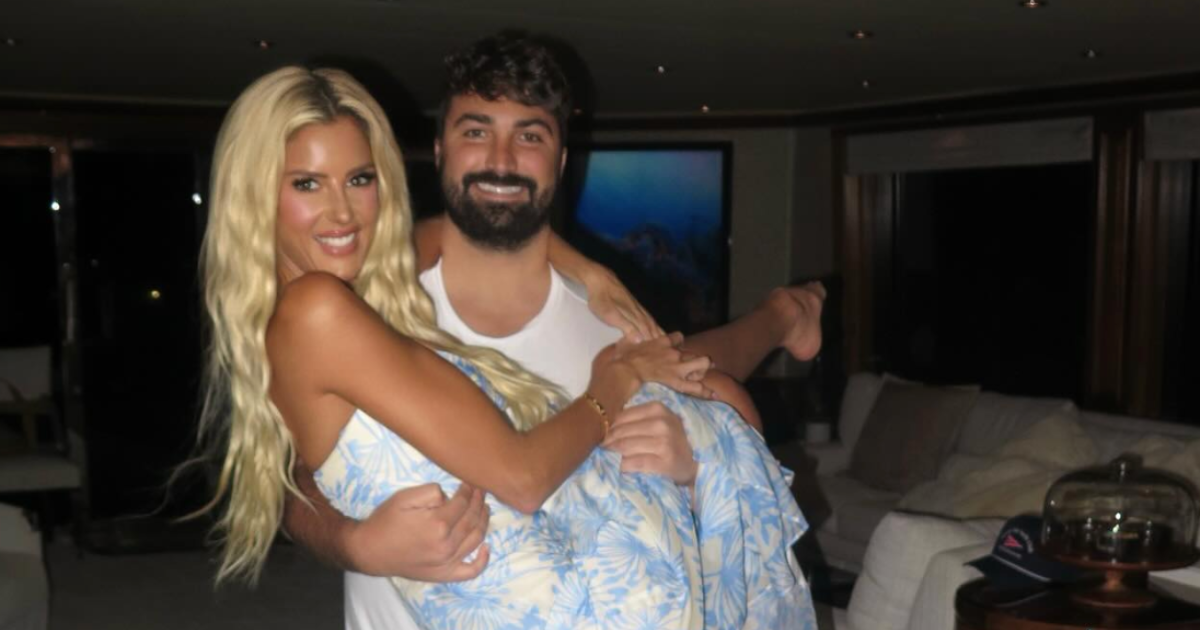 Emma Blake Selling Sunset together