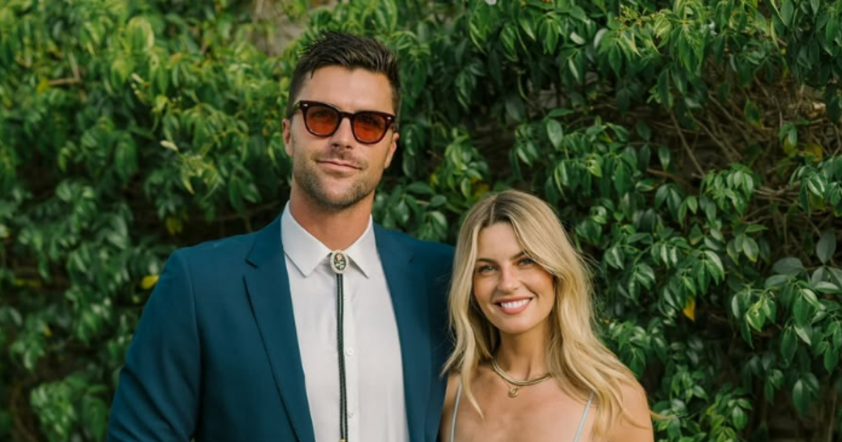 Hannah Morrisey Tyler Stanaland married Selling OC