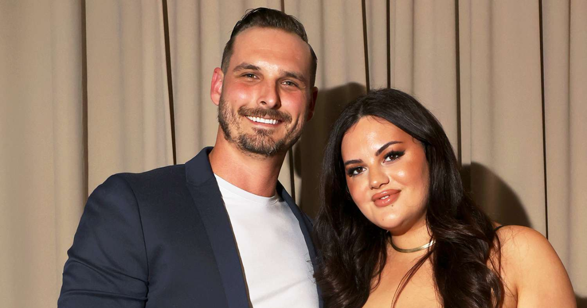 Alexa Brennon Love Blind