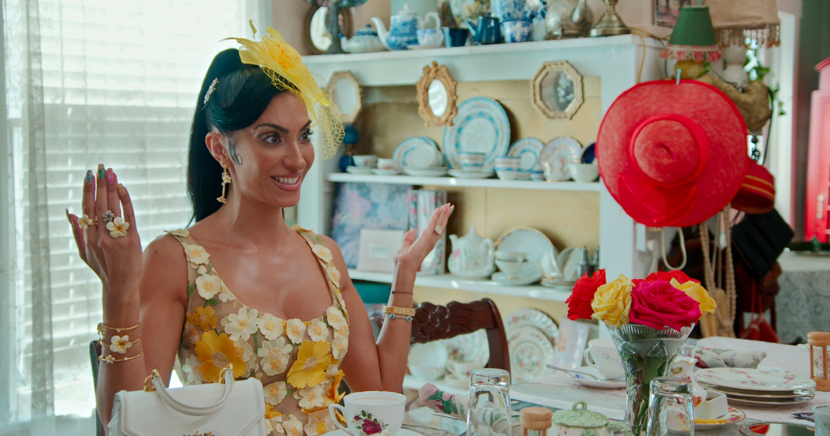 Ro-mina Ustayev on Members Only: Palm Beach