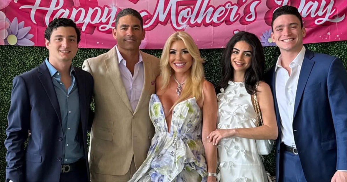 Rosalyn, Jonathan Yellin, and kids