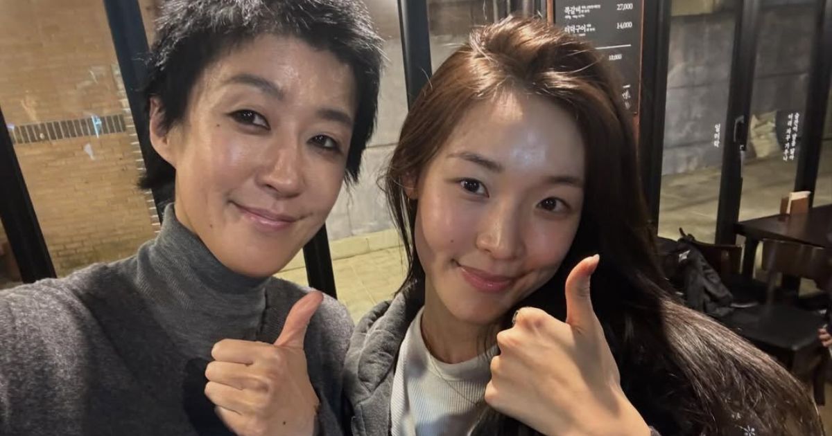 Hong Jin-kyung Choi Mina Sue