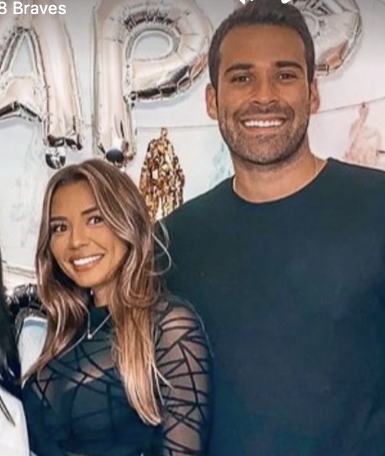 Alex from Love Is Blind with girl