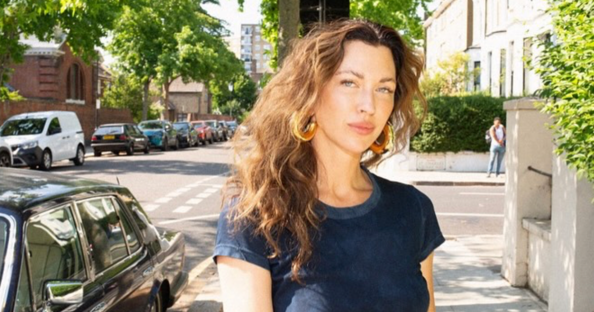 Margo Stilley from Ladies of London