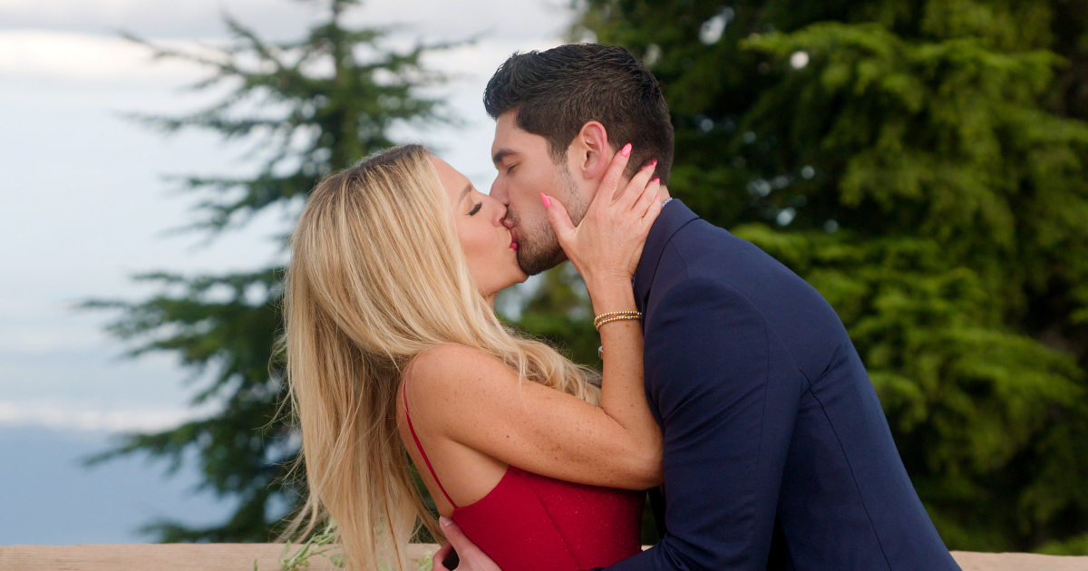 Vanessa and Logan on Age of Attraction