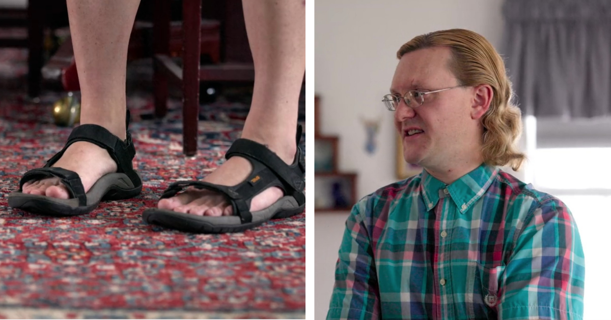 Love on the Spectrum feet