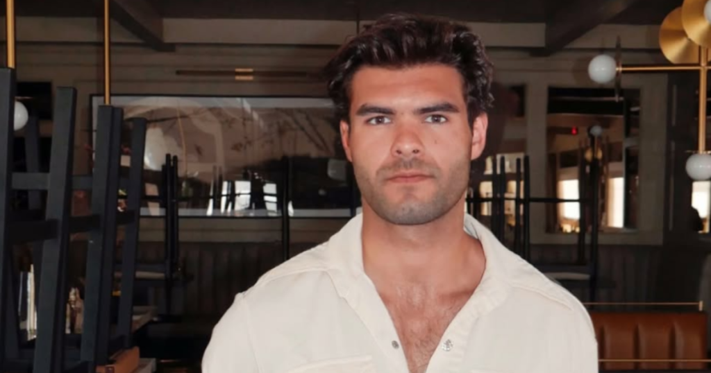 Let's meet the hunky Sean Cavanaugh from Farmer Wants a Wife
