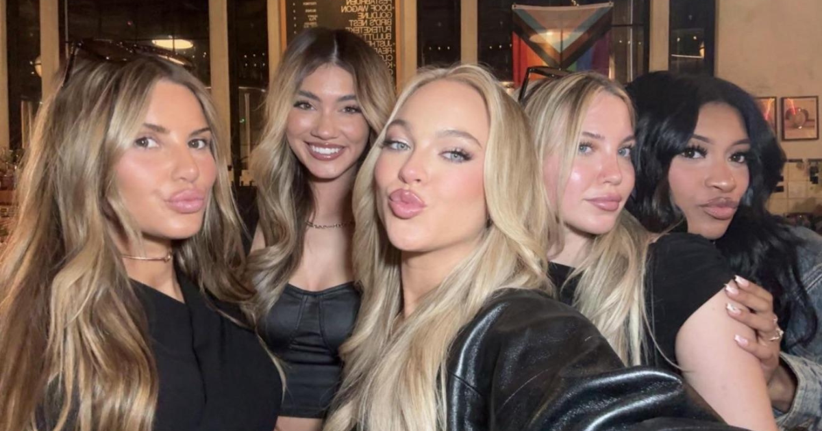 Beyond The Villa's Hannah and Gracyn with co-stars