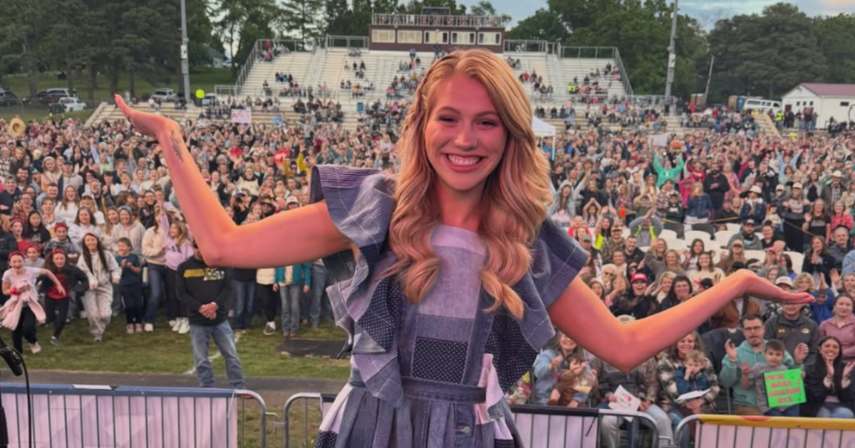 American idol winner Hannah Harper
