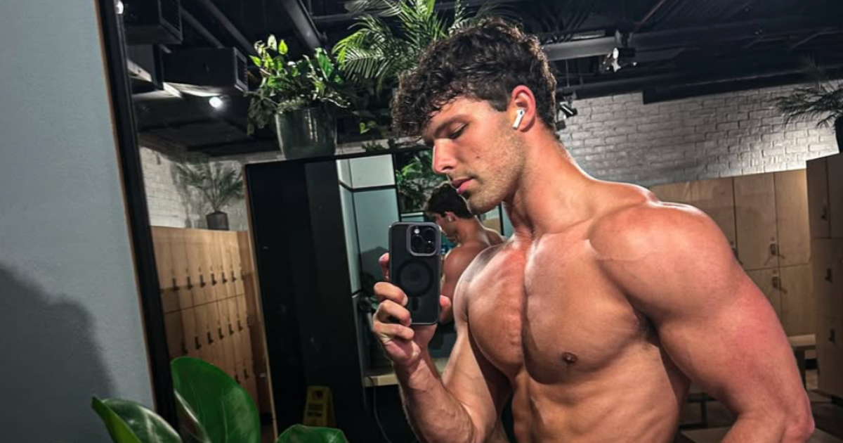 Dylan from Love Island USA