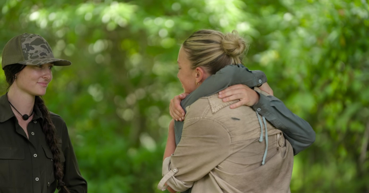 outlast the jungle halle hugging everybody before quitting