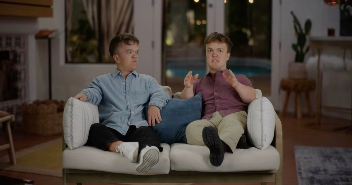 Meet the incredibly fun new cast of Little Singles