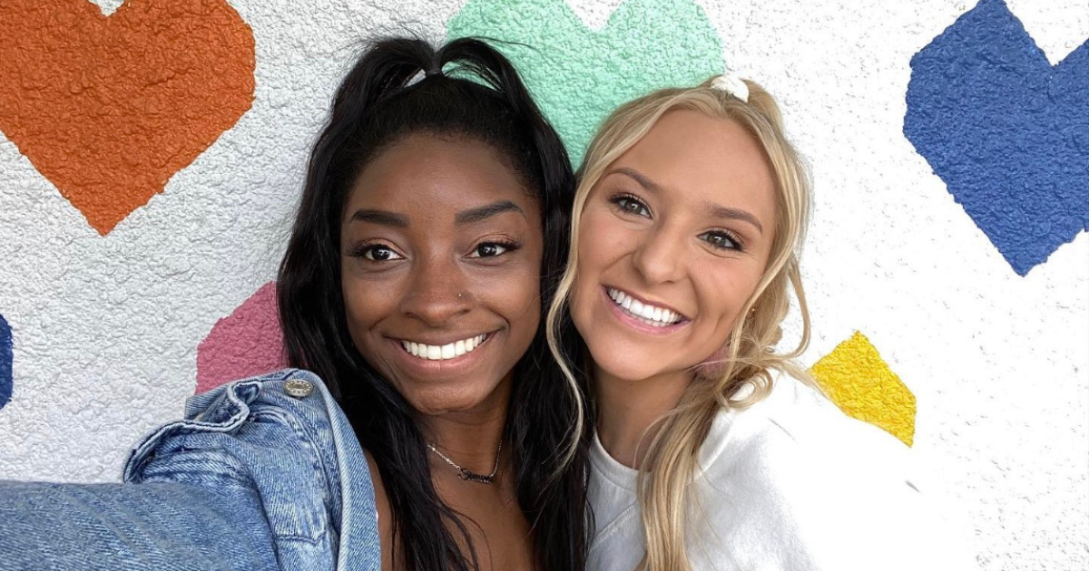 Omg, Ashley from The Ultimatum knows Simone Biles