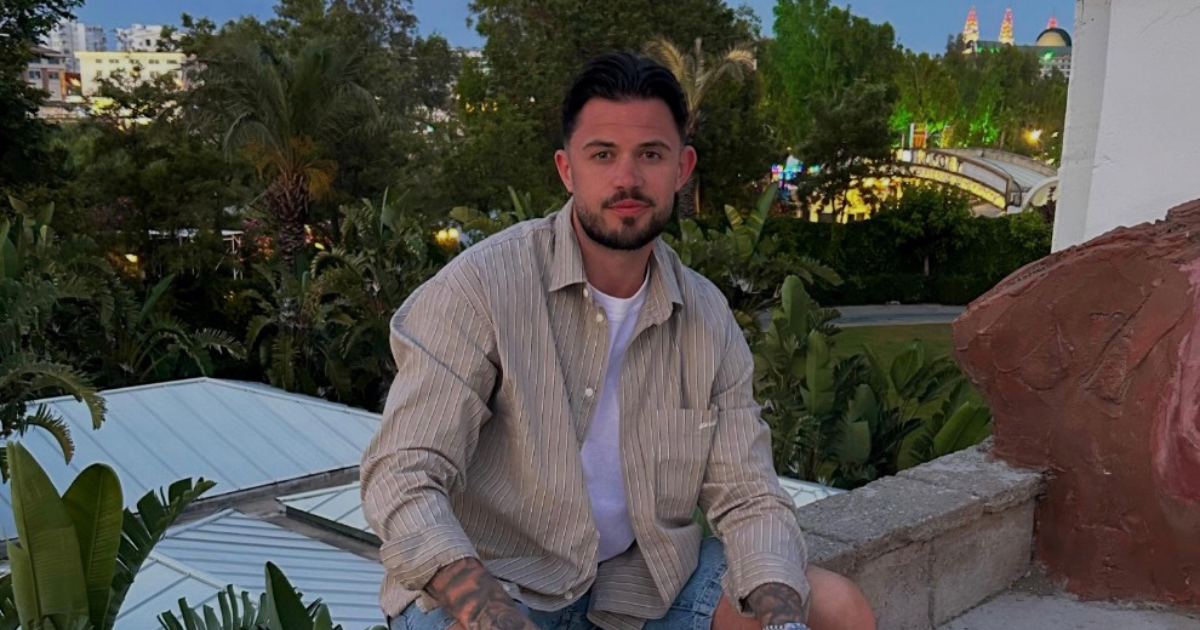 He's such a lover boy, so let's meet Taylor on the Love is Blind UK season three cast