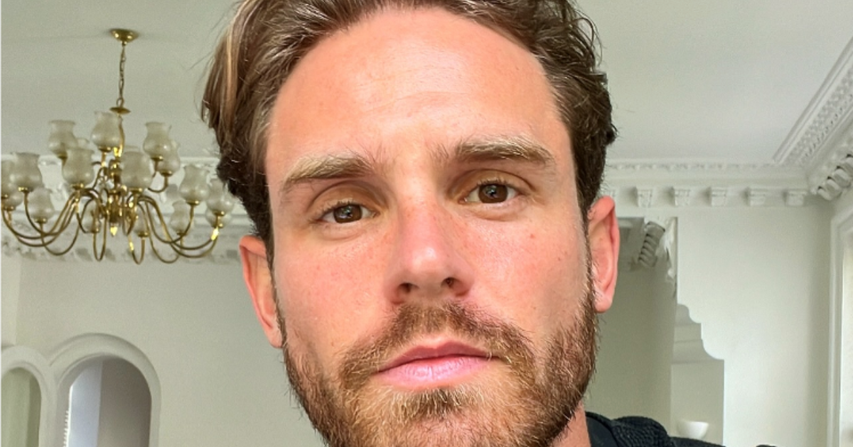He travels the world, so let's meet Ryan Roberts from Love is Blind UK season three