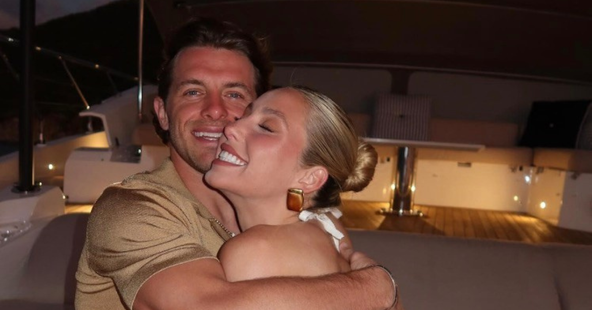 He's mentioned on Earle Meets World, so who is Alix's NFL player ex-boyfriend Braxton Berrios?